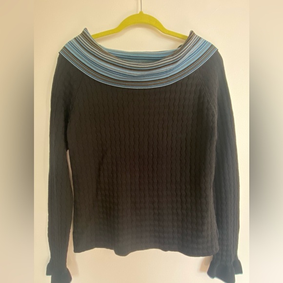 Elegant sweater - Picture 2 of 5